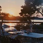 D-resort فندق 4*