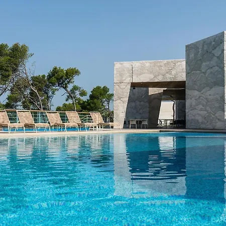 D-resort Hotel 4*