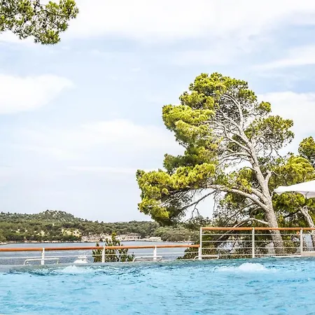 D-resort Σίμπενικ