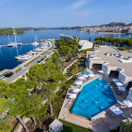 D-resort - Small Luxury Of The World 4*