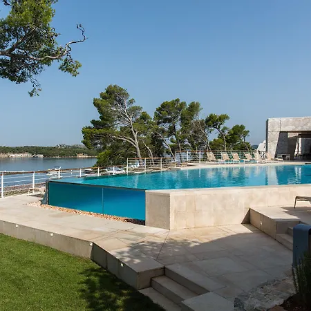 D-resort - Small Luxury Of The World 4*