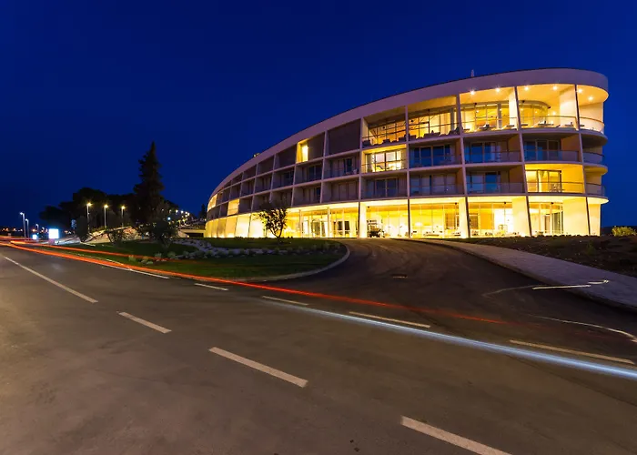 D-resort Отель Шибеник